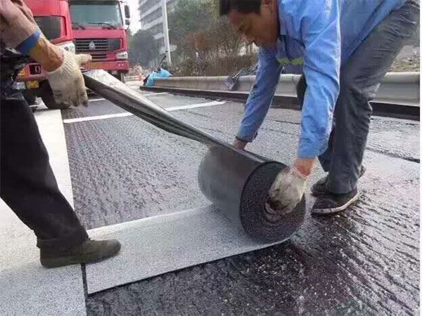 道路抗裂貼尺寸